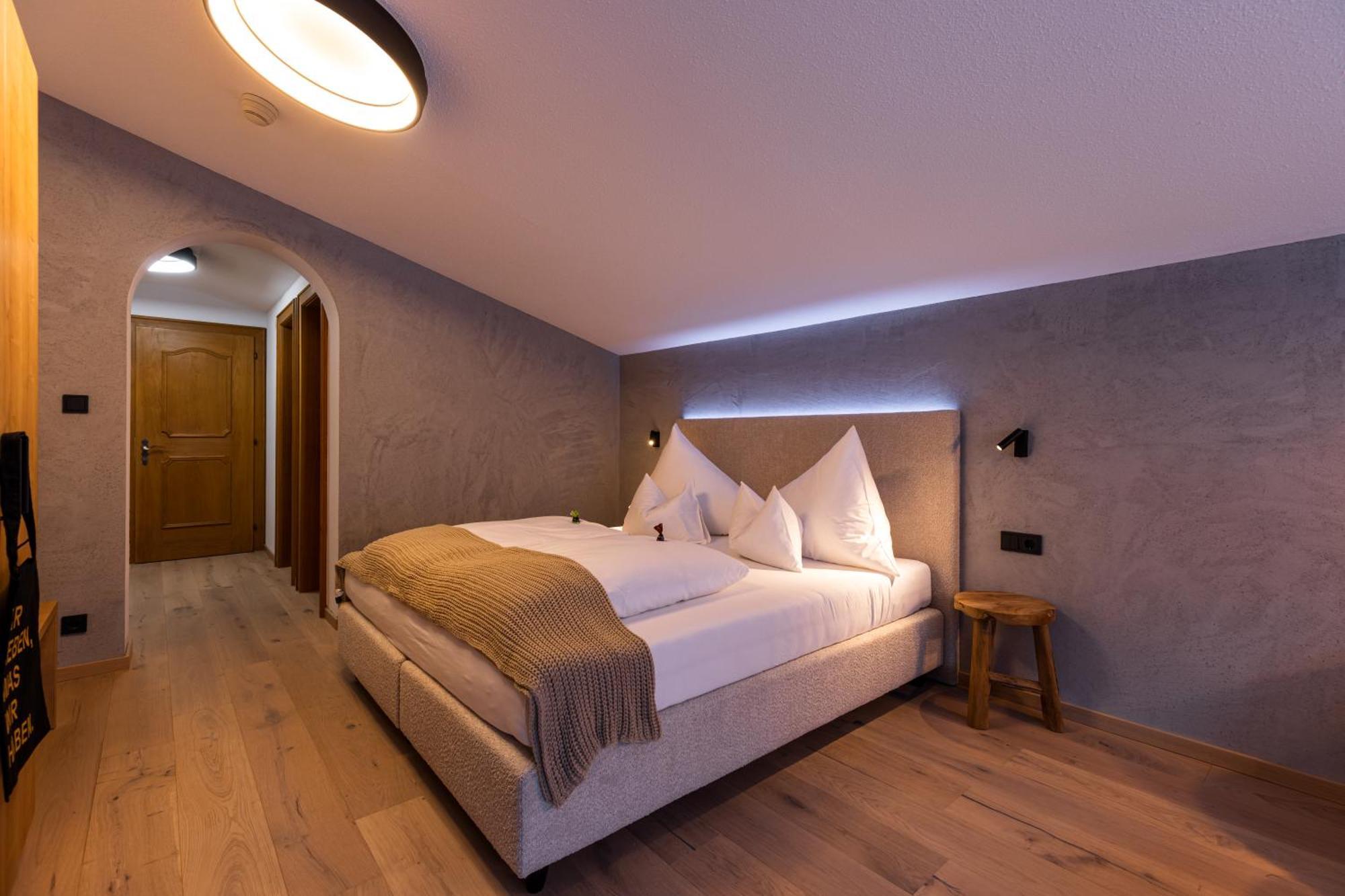 Quality Hosts Arlberg - Afoch Fei - Das Landhaus サンクト・アントン・アム・アールベルク エクステリア 写真