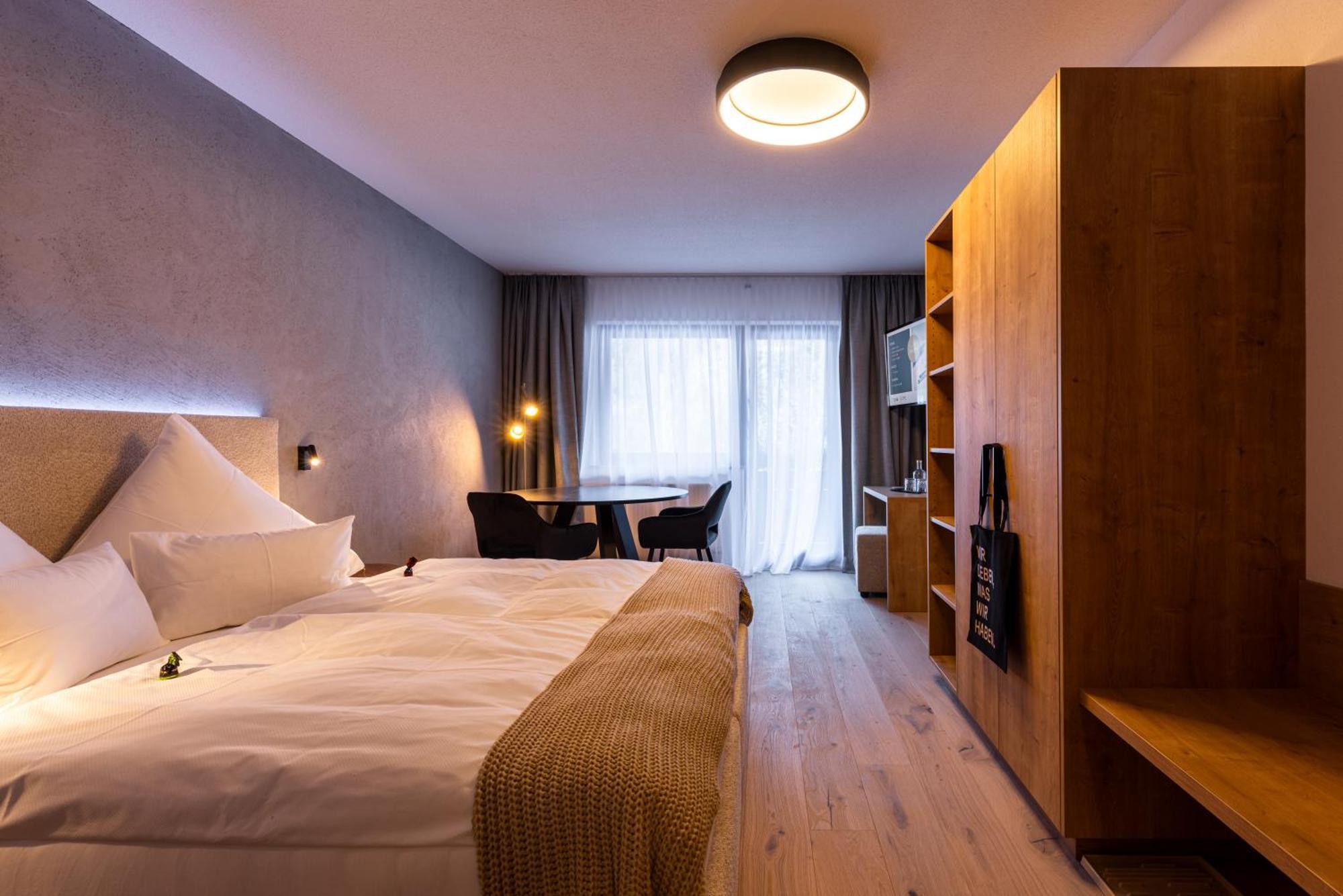 Quality Hosts Arlberg - Afoch Fei - Das Landhaus サンクト・アントン・アム・アールベルク エクステリア 写真