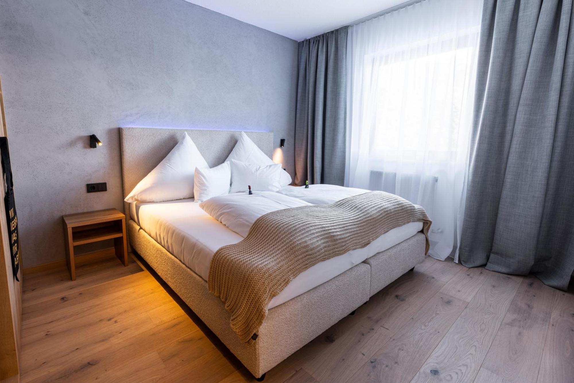 Quality Hosts Arlberg - Afoch Fei - Das Landhaus サンクト・アントン・アム・アールベルク エクステリア 写真